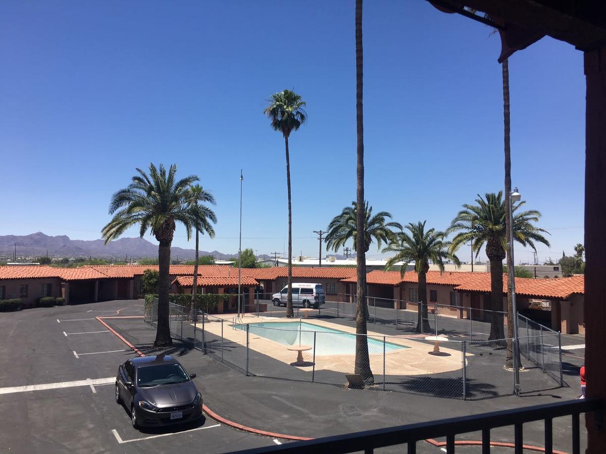 Highland Tower Motel Tucson Exterior foto
